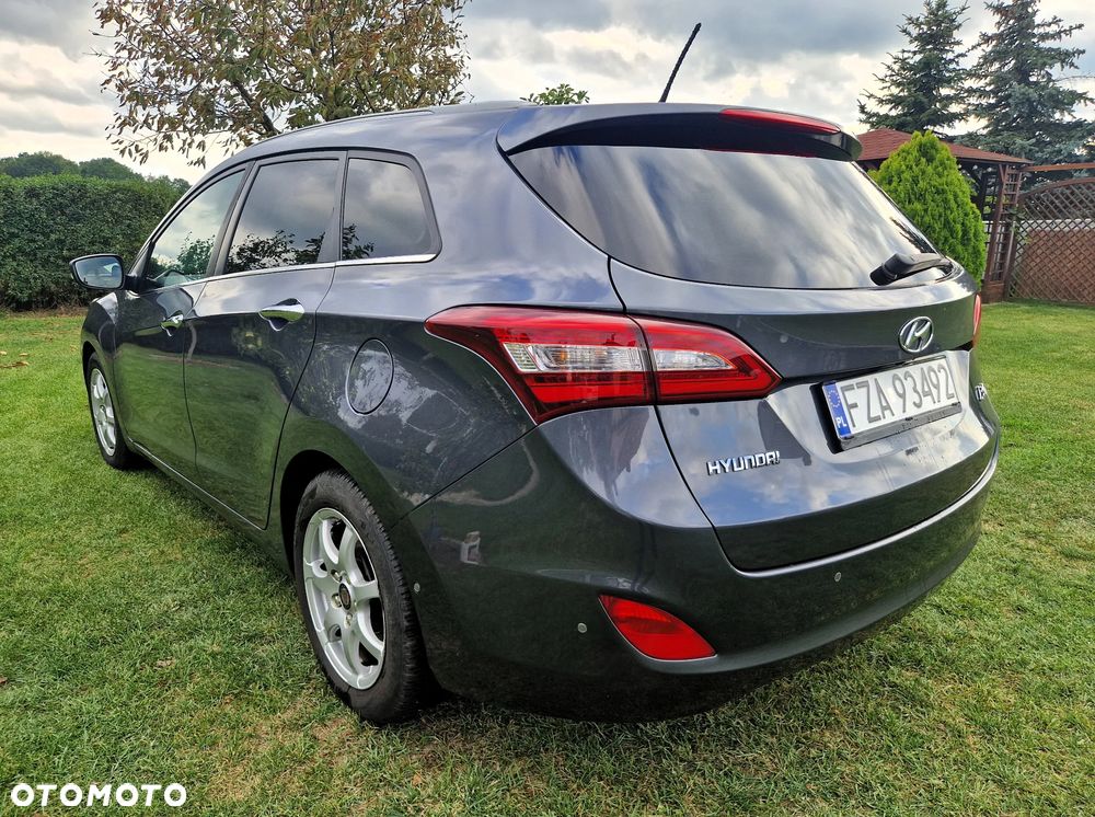 Hyundai i30 1.6 CRDI DCT Premium - 4