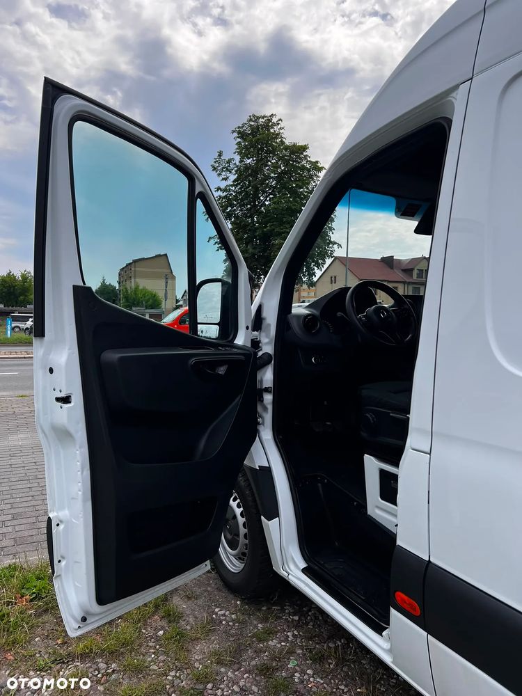 Mercedes-Benz Sprinter 315CDI MAXI - 11