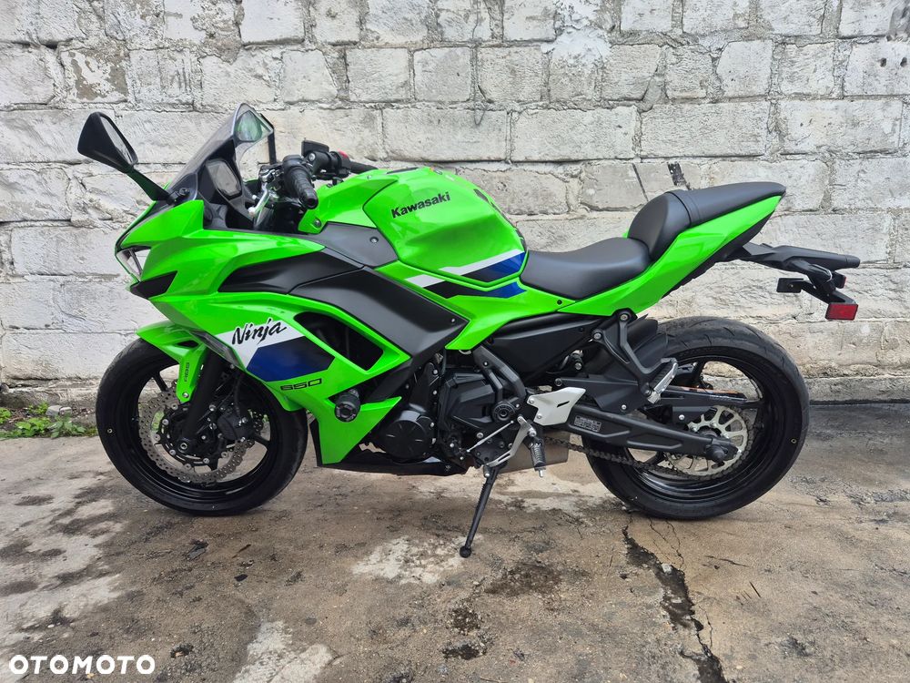Kawasaki Ninja - 15
