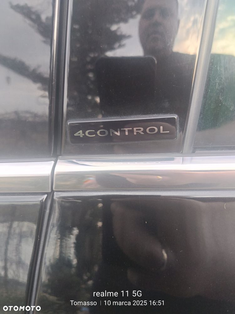 Renault Espace 1.6 dCi Energy Initiale Paris EDC 7os - 9