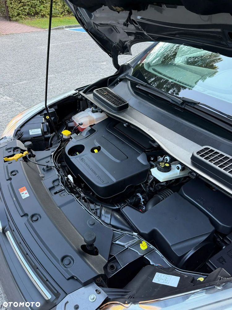 Ford Kuga - 30