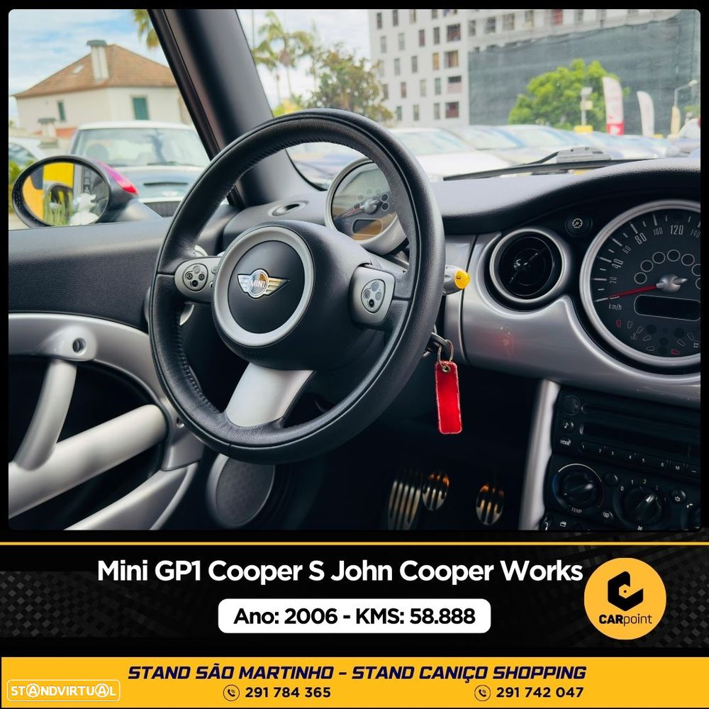 MINI 3 Portas Cooper S GP John Works - 12