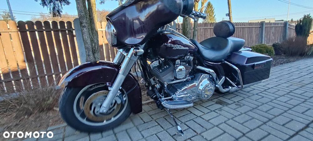 Harley-Davidson Touring Street Glide - 15