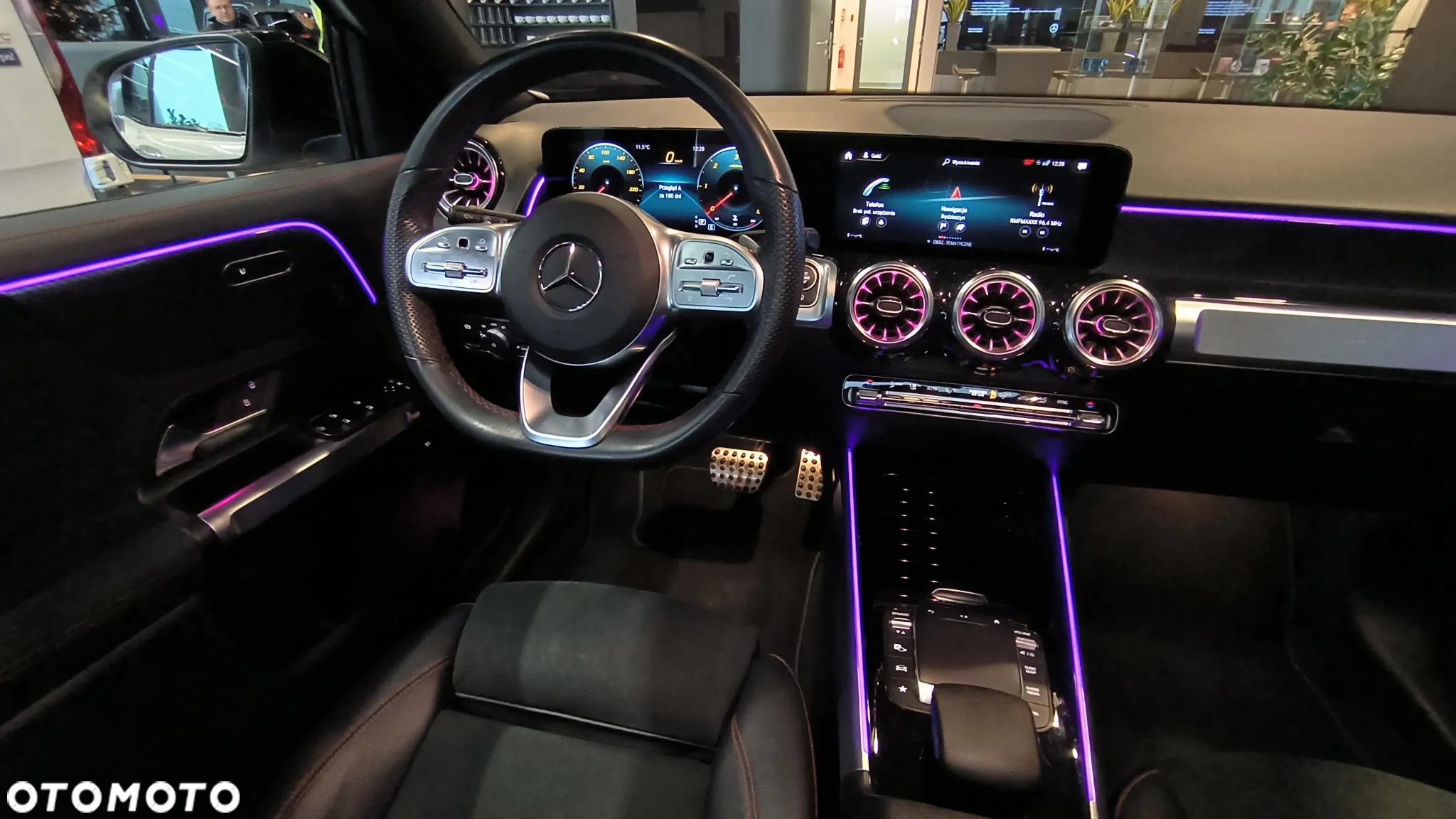 Mercedes-Benz GLB 200 d AMG Line 8G-DCT - 10