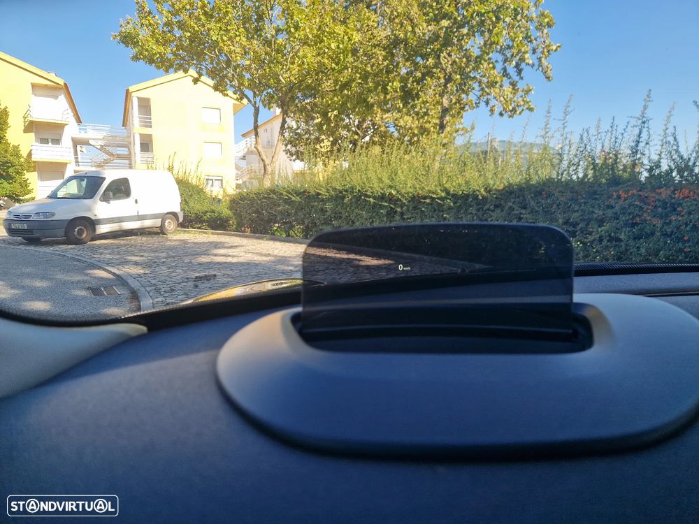 MINI 3 Portas Cooper D - 39