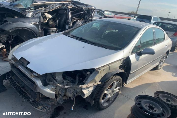 Usa fata dreapta Peugeot 407 1  [din 2004 pana  2010] seria Sedan 2.0 HDi AT (136 hp) - 5