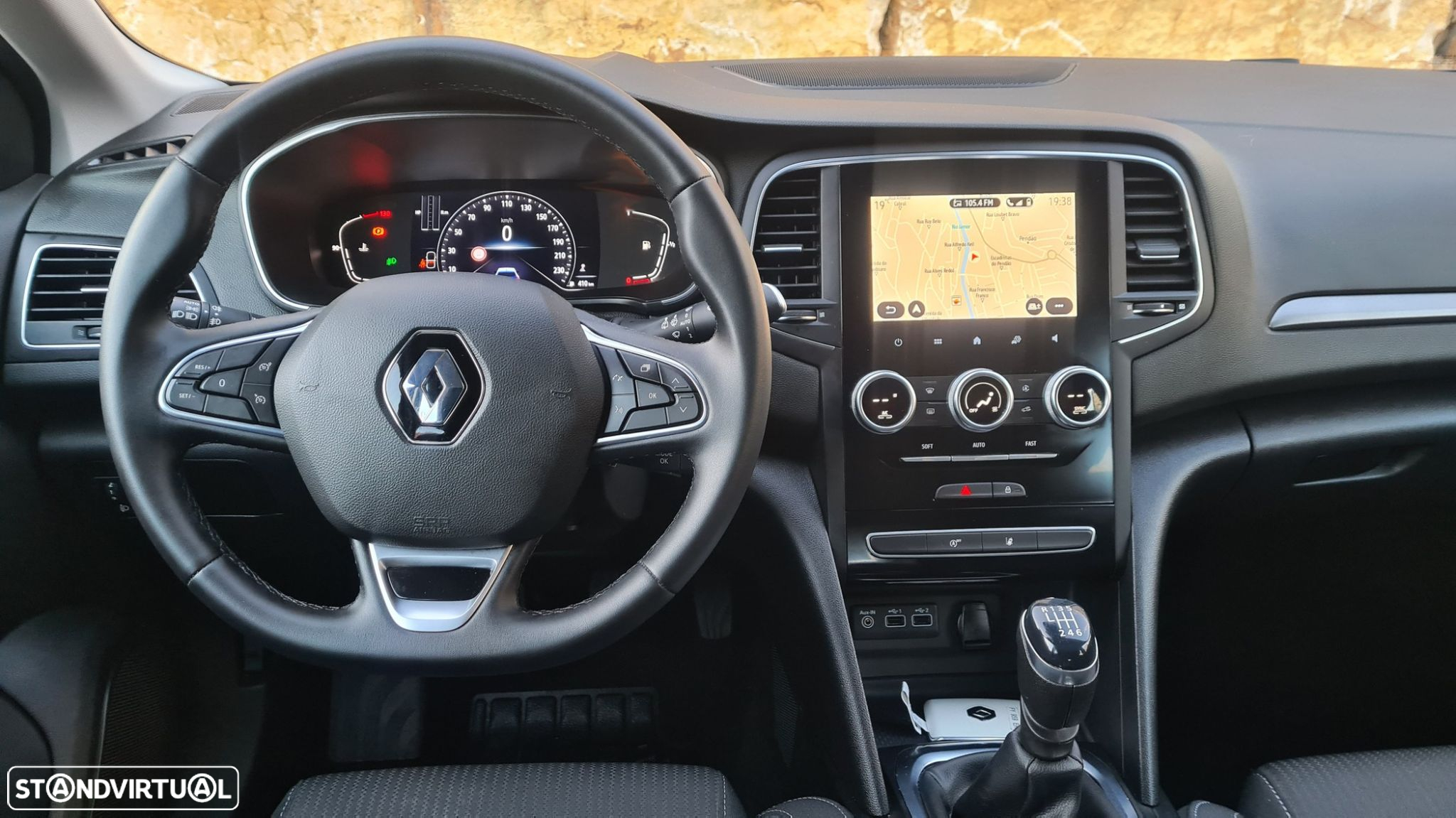 Renault Mégane 1.5 Blue dCi Intens - 12