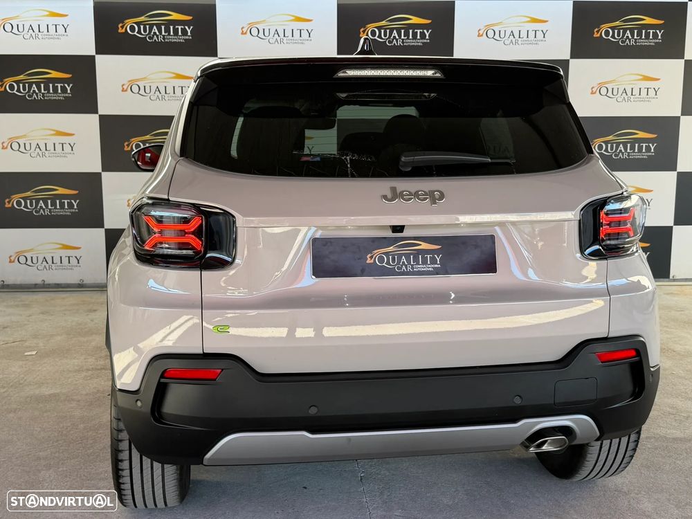 Jeep Avenger 1.2 T3 48V e-Hybrid Auto Summit - 20