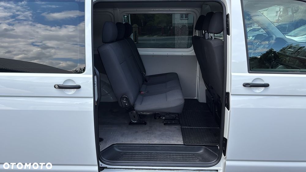 Volkswagen Transporter - 25