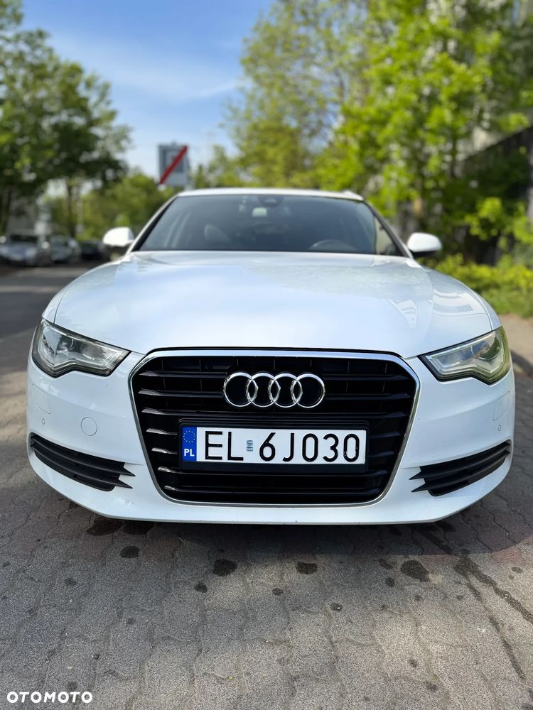 Audi A6 Avant - 1