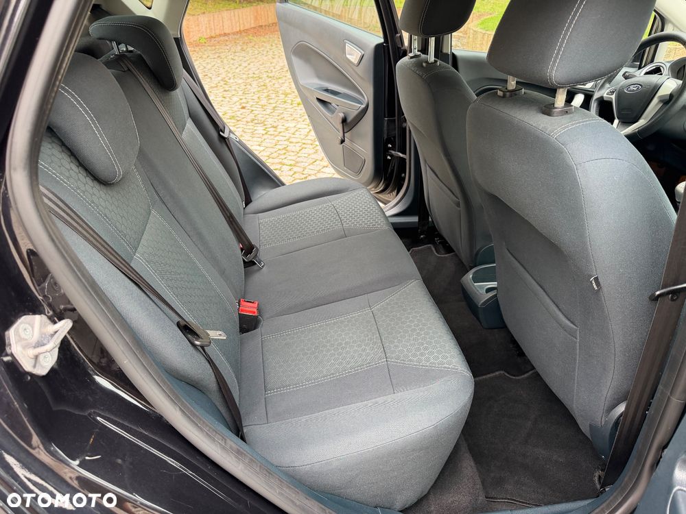 Ford Fiesta 1.25 Titanium X - 21