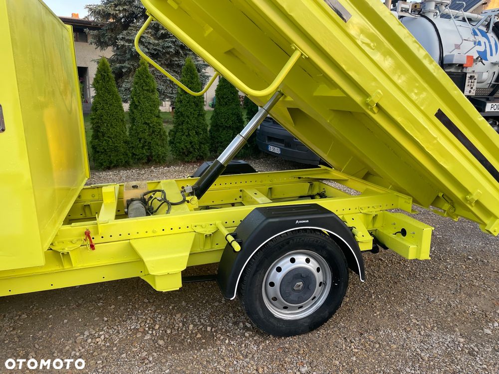 Renault Master wywrotka 7 osób Doka - 17