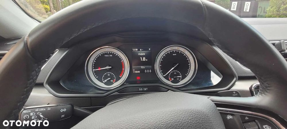 Skoda Superb 2.0 TSI Style DSG - 2