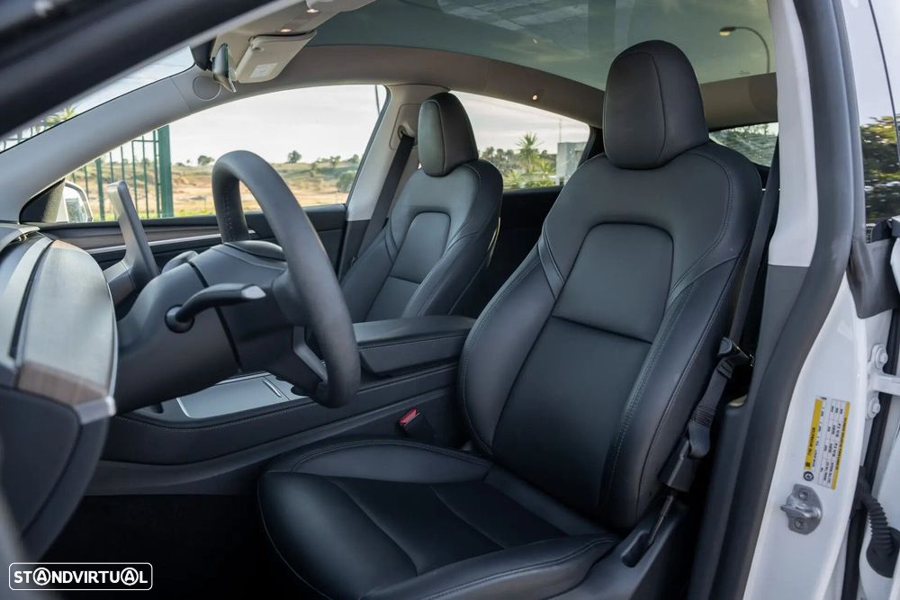 Tesla Model Y Tração Traseira - 18