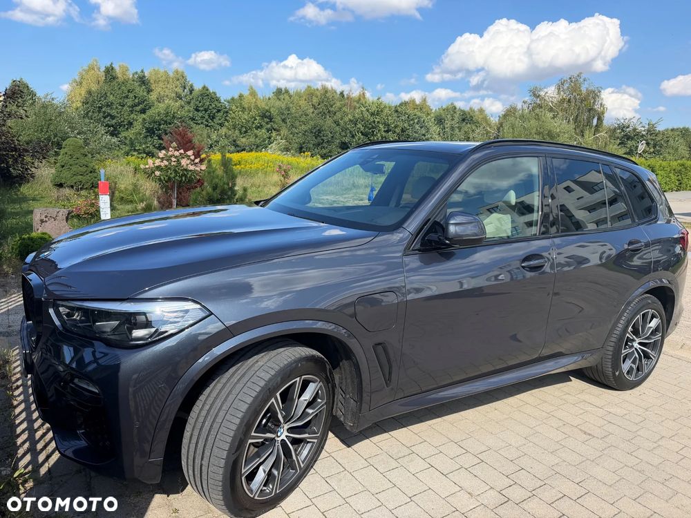 BMW X5 xDrive45e - 1