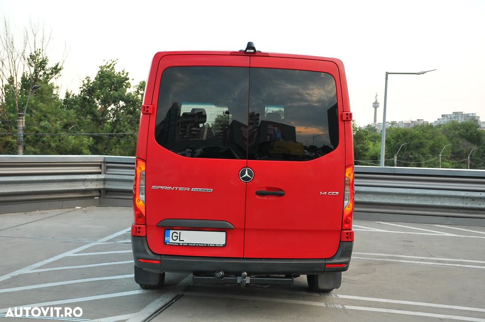 Mercedes-Benz Sprinter - 12
