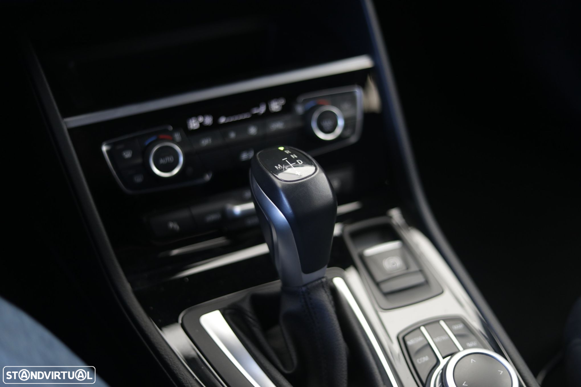 BMW 225xe Active Tourer Advantage - 12