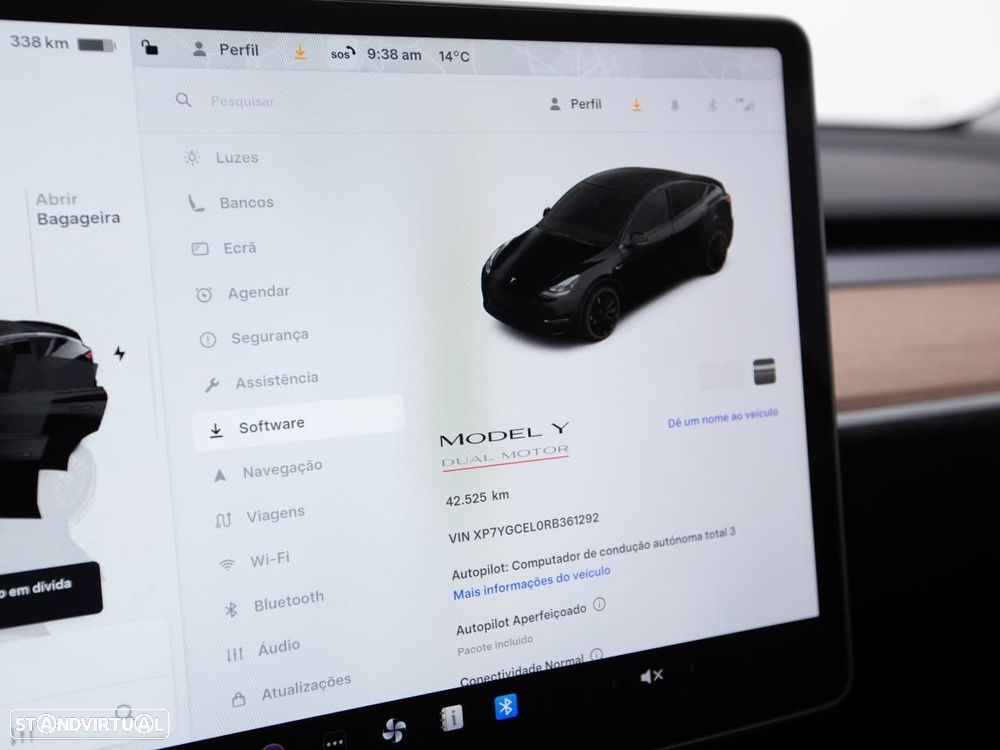 Tesla Model Y Performance Dual Motor AWD - 25