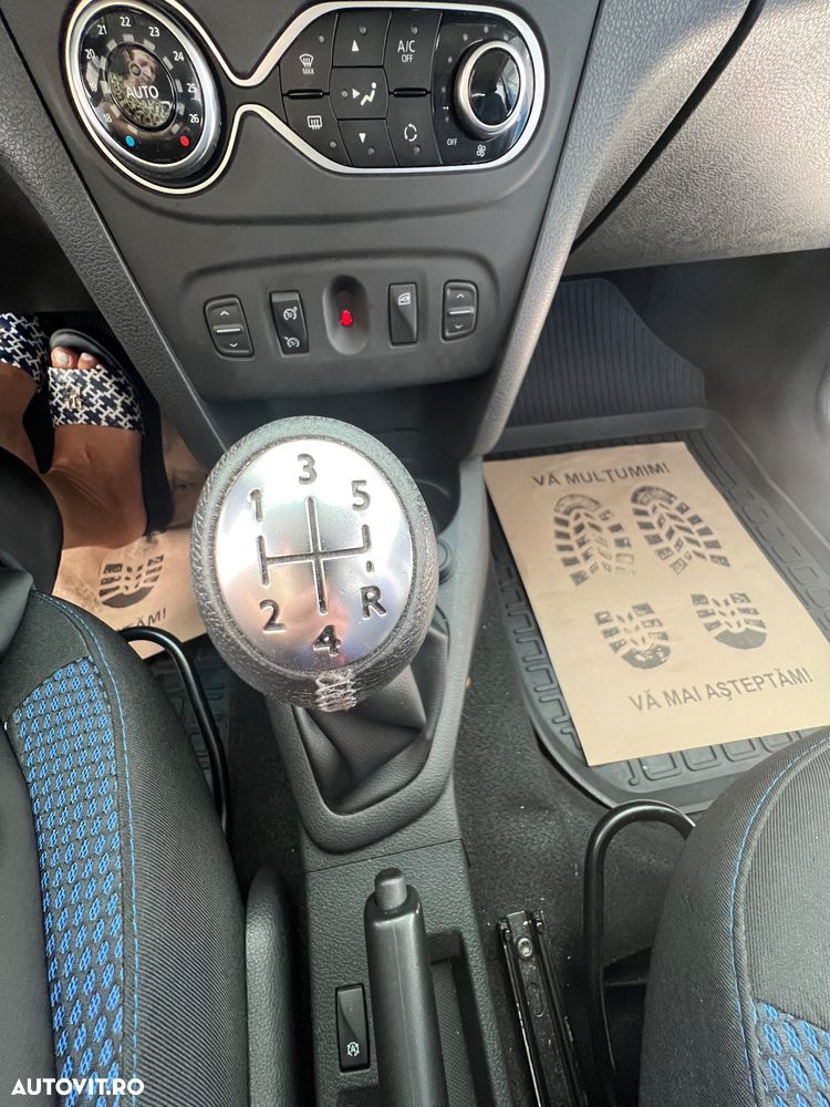 Dacia Sandero Stepway TCe 90 MT6 Comfort - 16