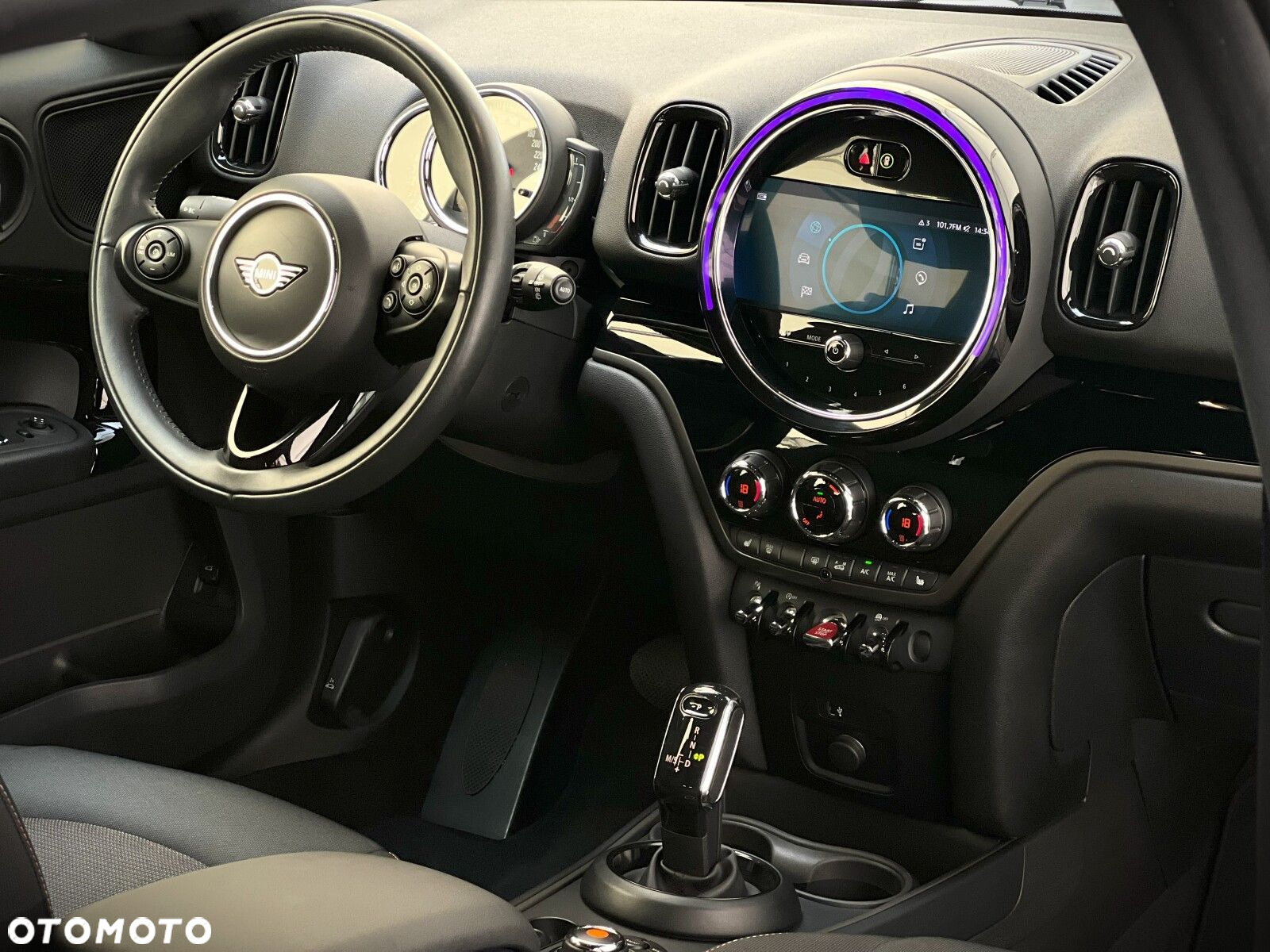 MINI Countryman - 32