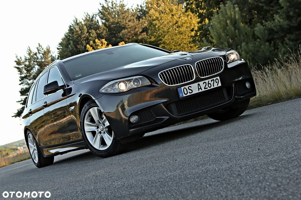 BMW Seria 5 520d Touring Luxury Line - 6