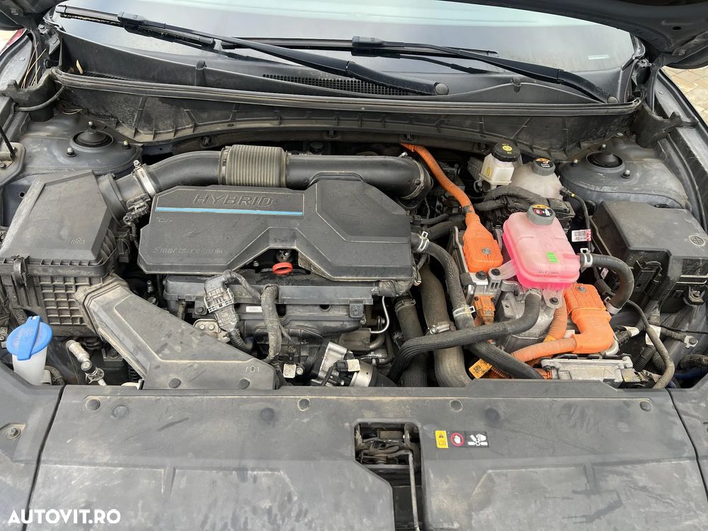 Hyundai Tucson 1.6 T-GDi HEV 2WD Select - 25