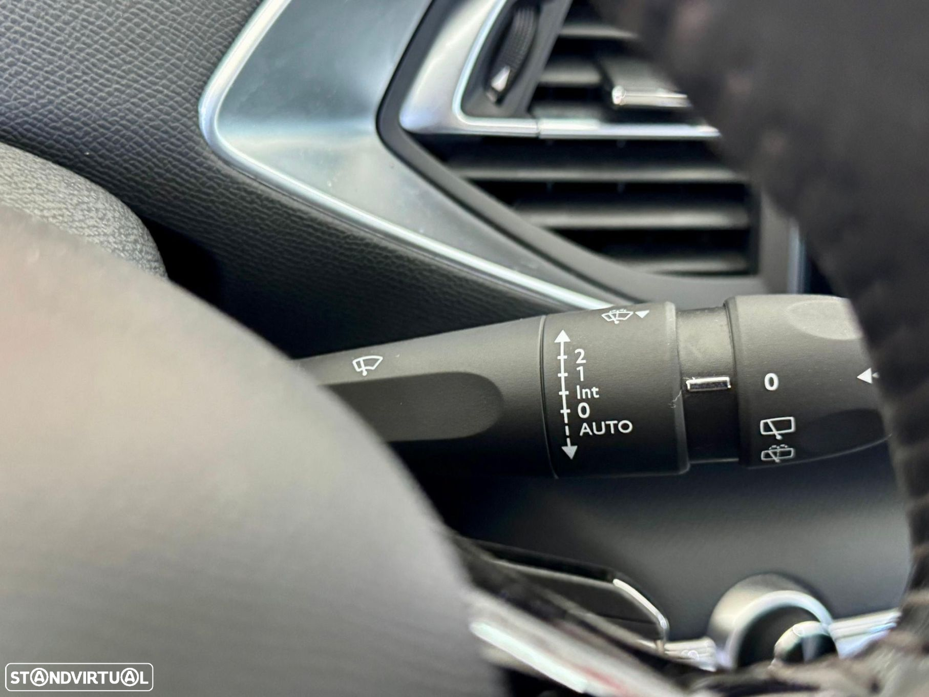 Peugeot 308 SW 1.5 BlueHDi Allure - 18