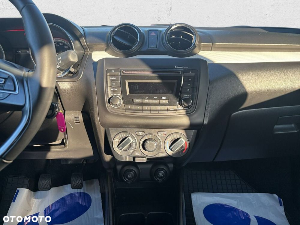 Suzuki Swift - 22