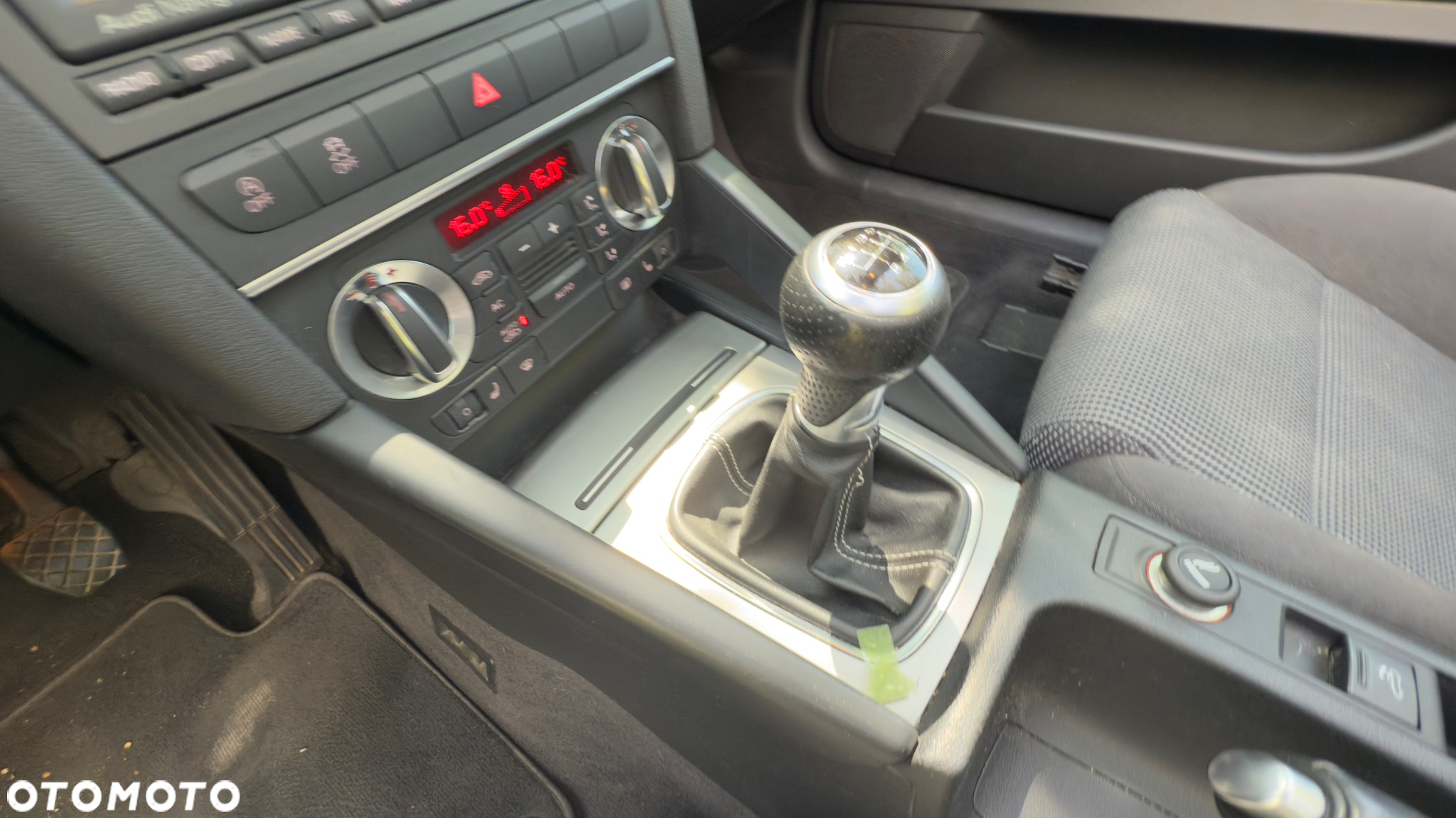 Audi A3 2.0 TDI DPF Ambition - 12