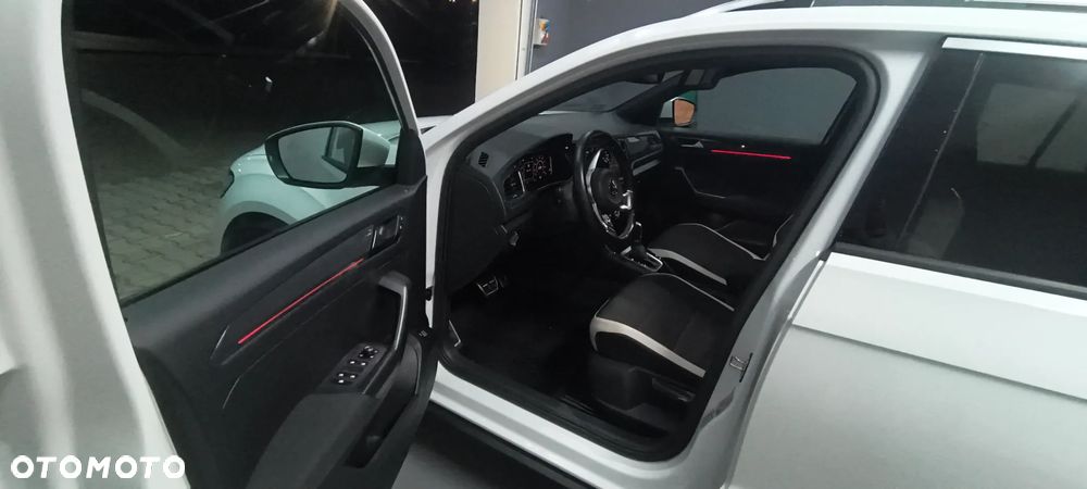 Volkswagen T-Roc - 24