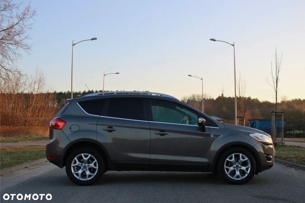 Ford Kuga 2.0 TDCi Titanium - 6