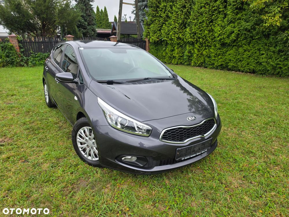 Kia Ceed 1.4 CVVT Attract - 20