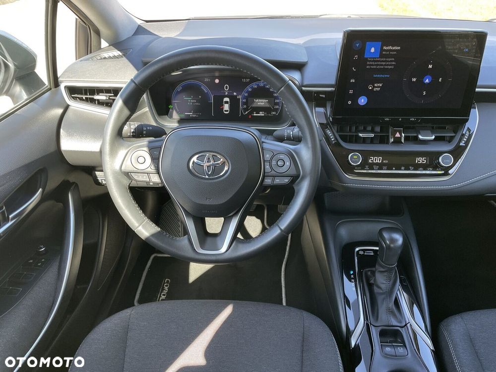 Toyota Corolla 1.8 Hybrid Comfort - 10