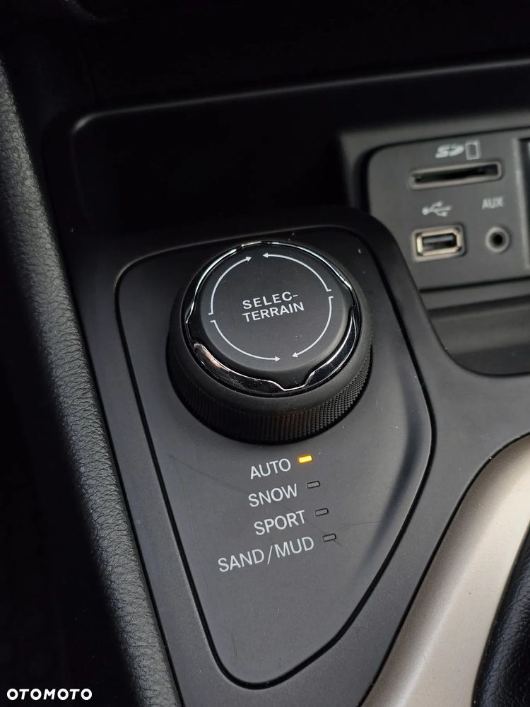 Jeep Cherokee 2.0 Multijet Active Drive II Automatik Limited - 31