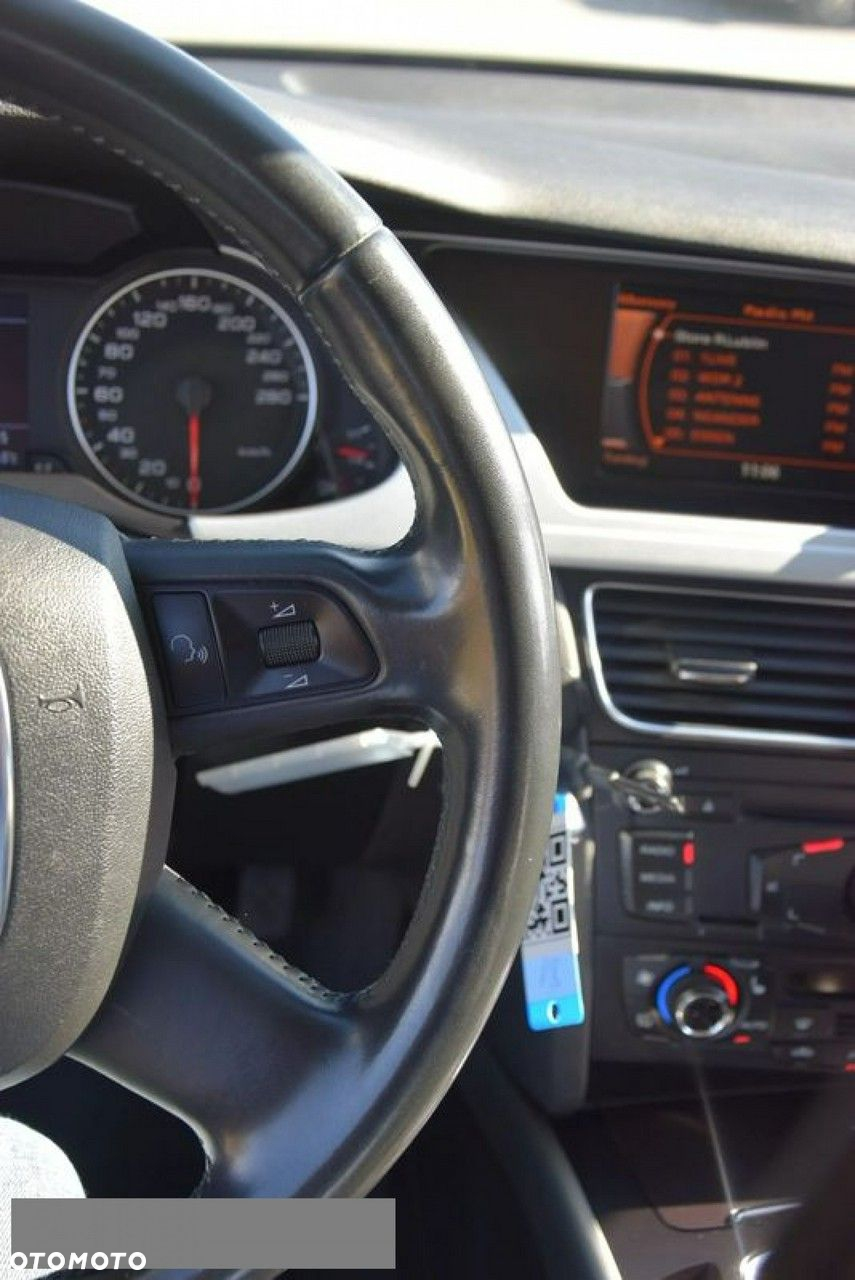 Audi A4 Avant 1.8 TFSI multitronic Ambiente - 33