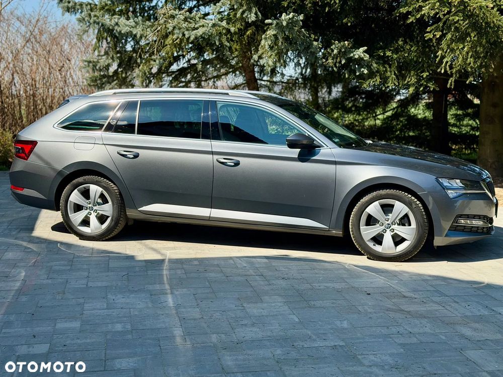 Skoda Superb 2.0 TDI SCR Style DSG - 20