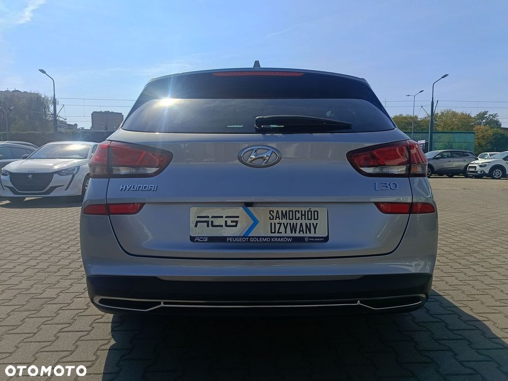 Hyundai i30 1.5 DPI Comfort - 3