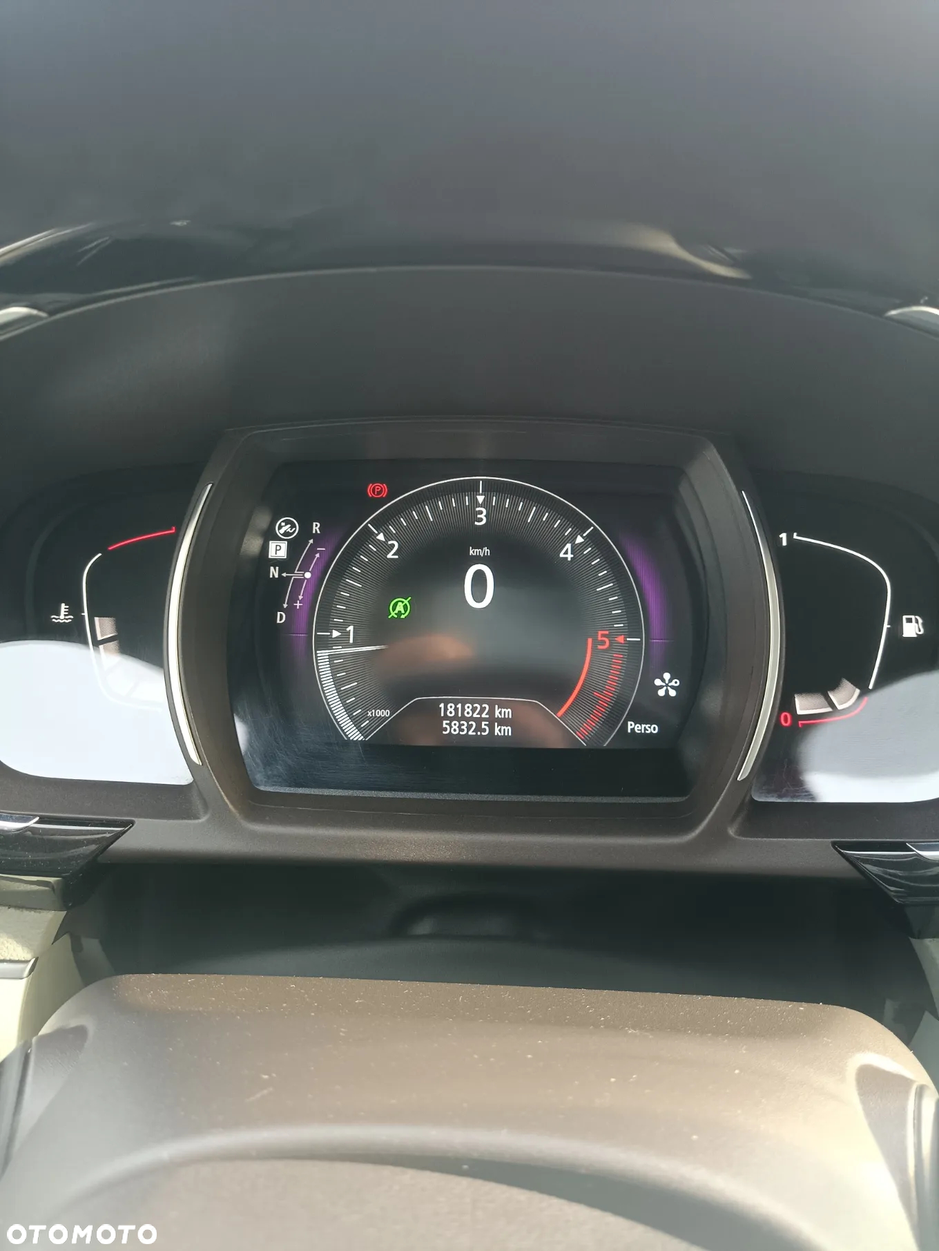 Renault Espace 1.6 dCi Energy Zen EDC 7os - 17