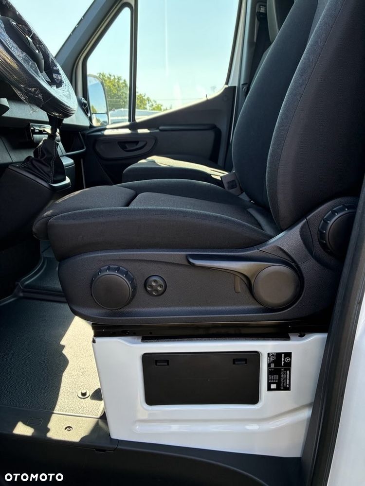 Mercedes-Benz SPRINTER 315 CDI Furgon PRO L2H2 - 15