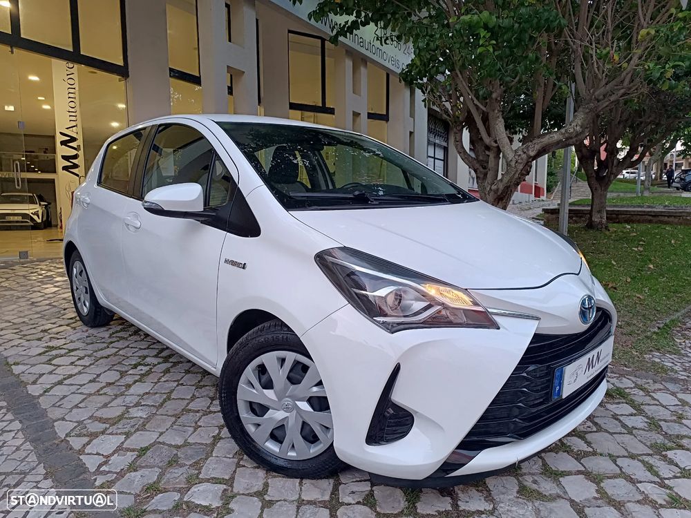 Toyota Yaris 1.5 HSD Comfort+P.Techno - 4