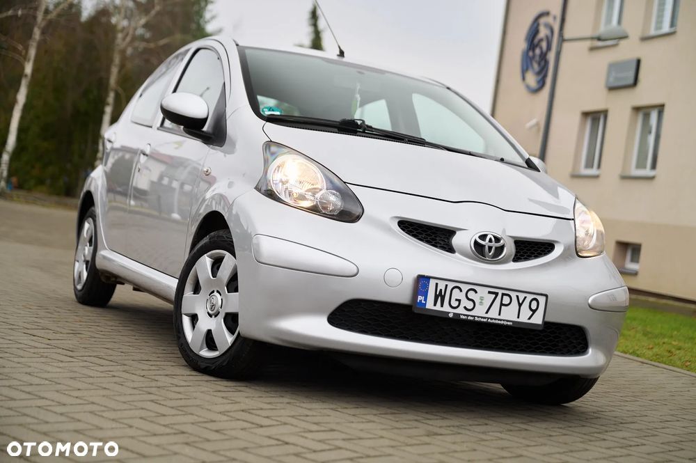 Toyota Aygo City - 1