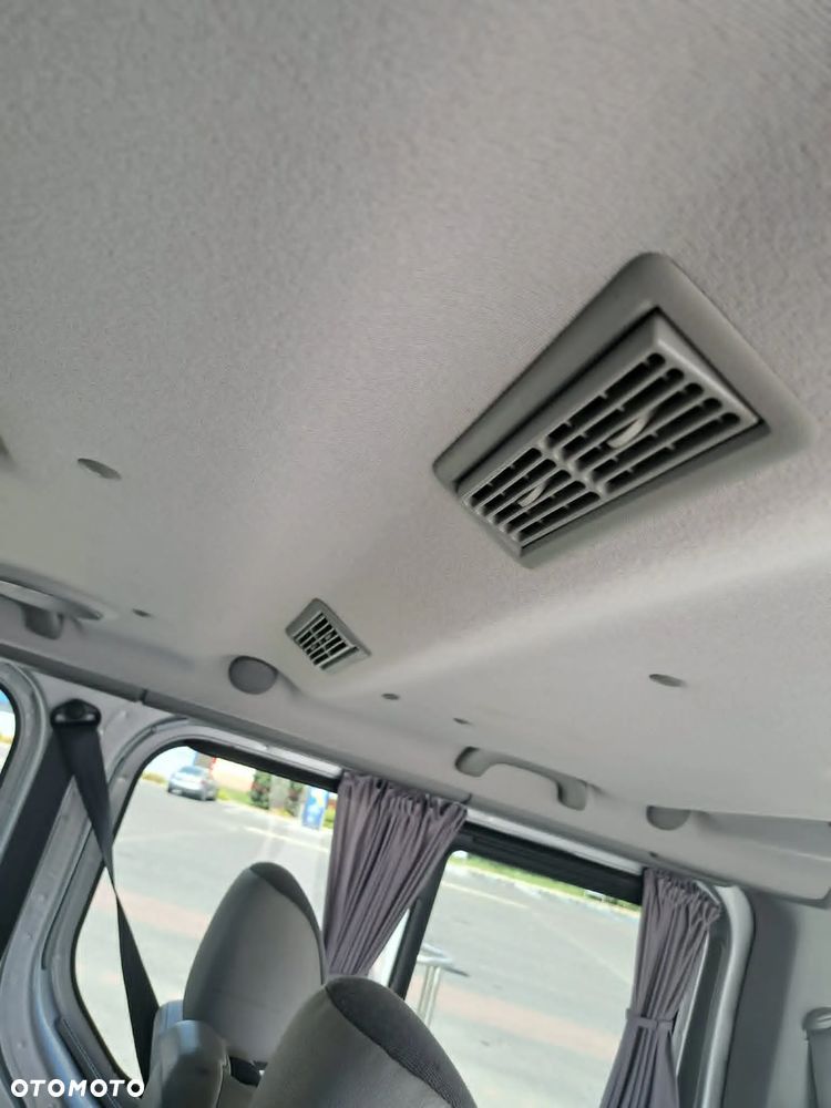 Opel Vivaro L2H1 2.9t Edition - 22