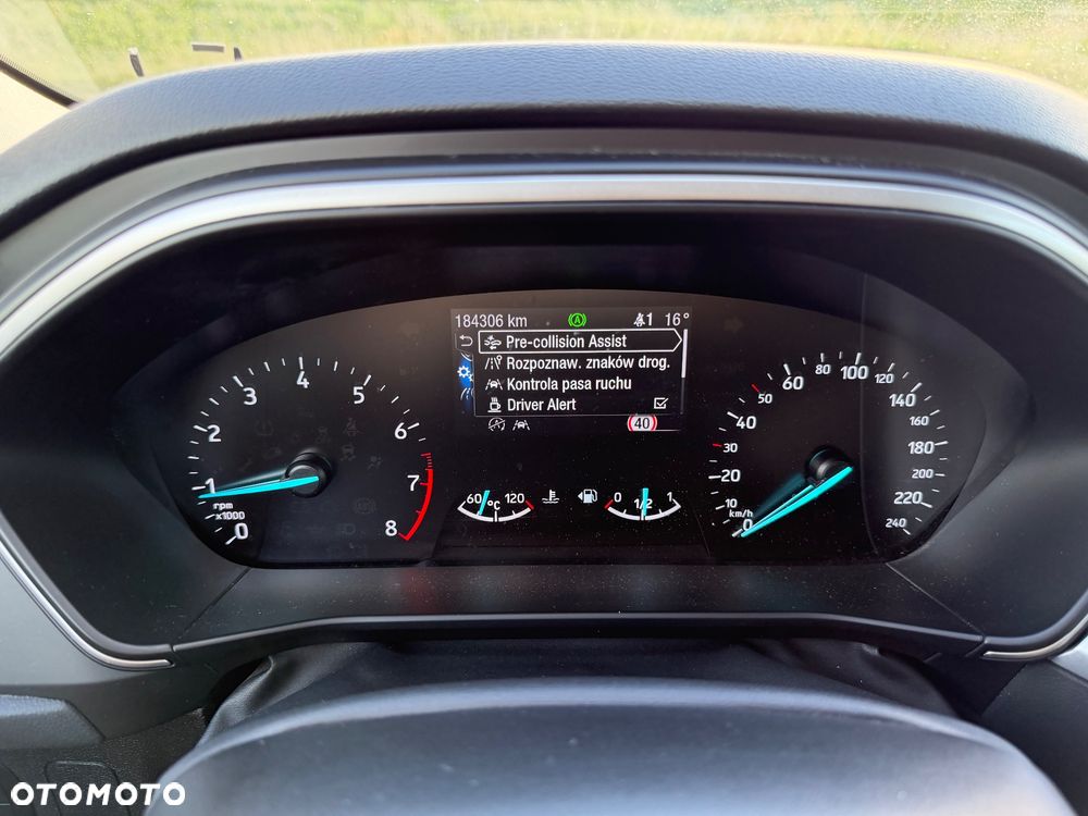 Ford Focus 1.0 EcoBoost STart-Stopp-System TITANIUM - 27