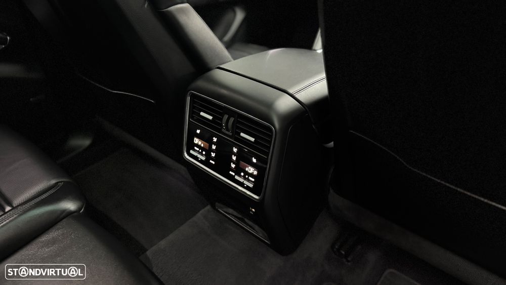 Porsche Cayenne Turbo - 22