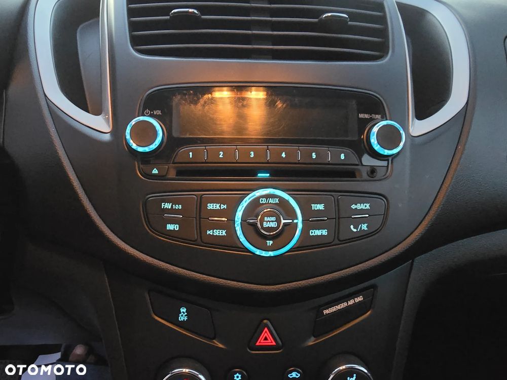 Chevrolet Trax 1.4T AWD LS - 35