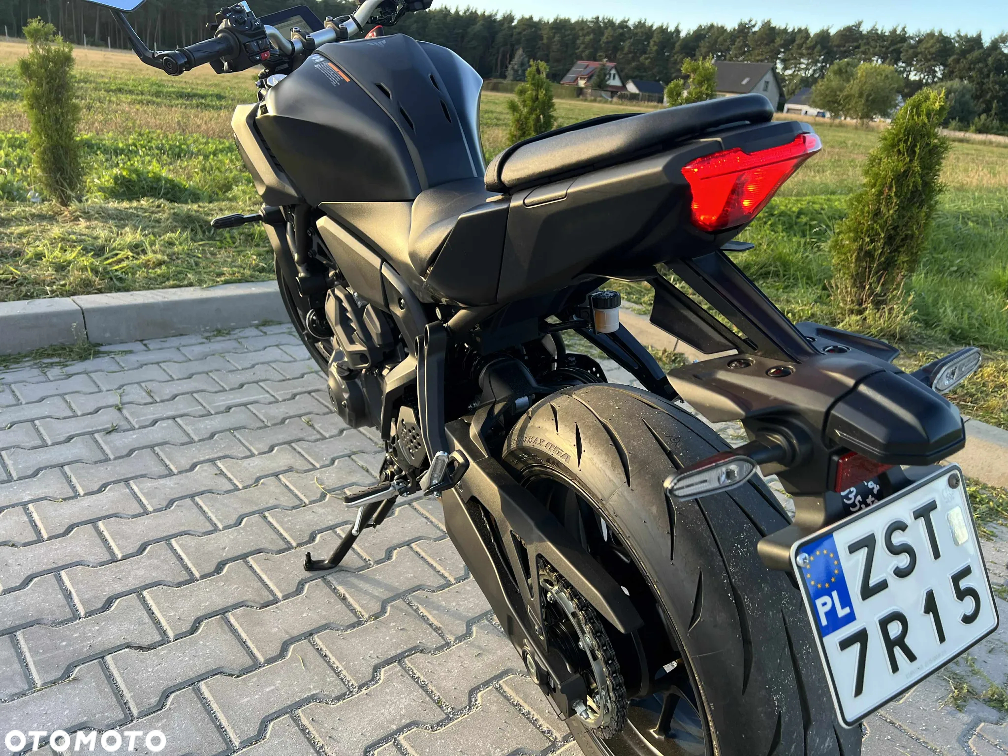 Yamaha MT - 9