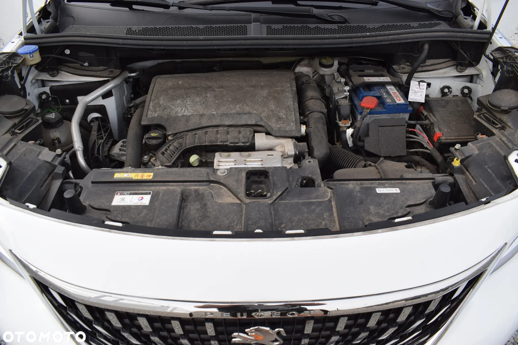 Peugeot 3008 1.2 PureTech Allure Pack S&S - 36