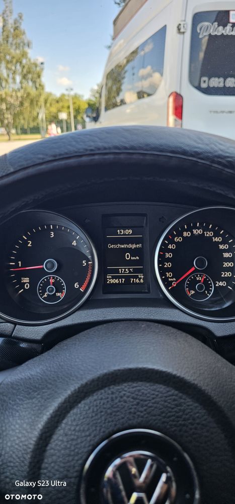 Volkswagen Golf 2.0 TDI DPF Comfortline - 26
