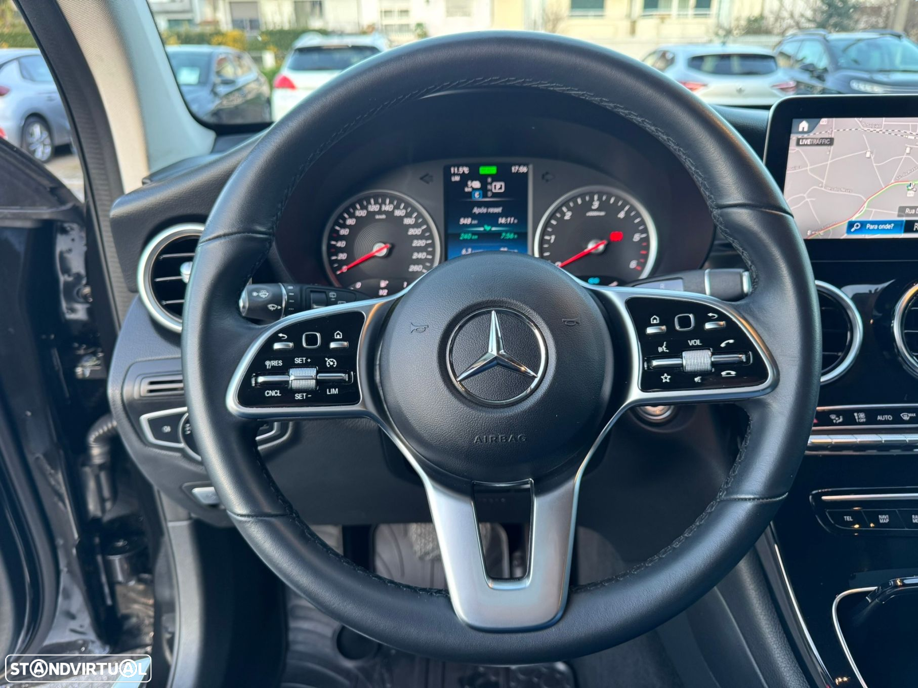 Mercedes-Benz GLC 300 de 4Matic - 22