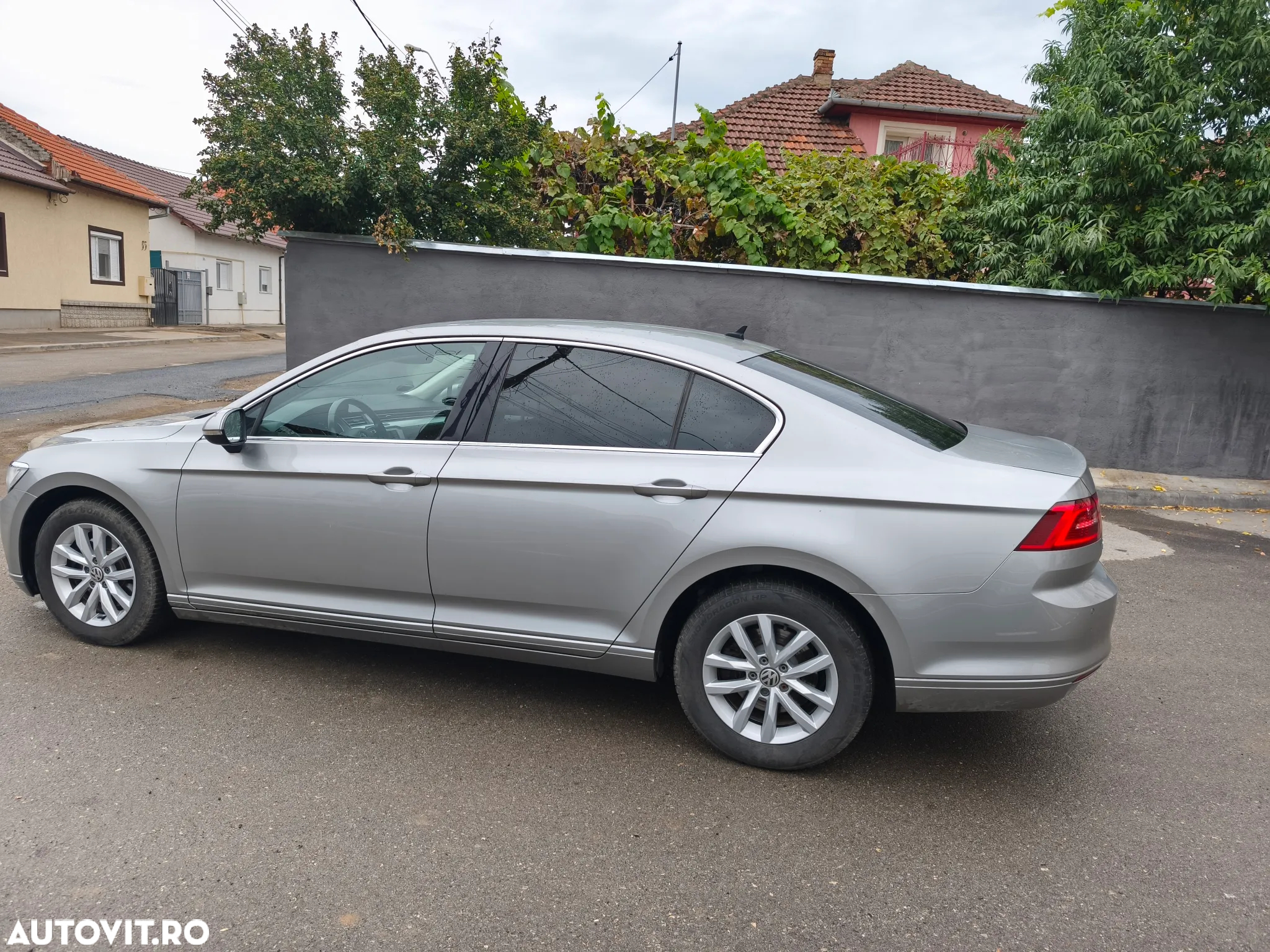 Volkswagen Passat Variant 2.0 TDI DSG (BlueMotion Technology) Highline - 6